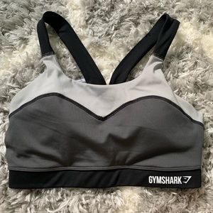 Gym shark illusion sports bra black/charcoal